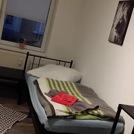 Stella's Monteurswohnungen شقة Crimmitschau